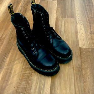 Jaden Pisa leather platform boots